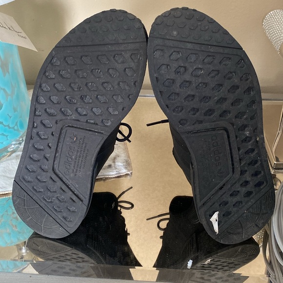 Adidas Black NMD R1 - Picture 2 of 4